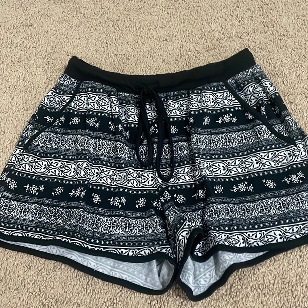 Black and White pattern PJ bottoms